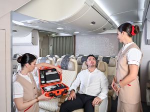 طيران الإمارات تتعاون مع "بارسيس" لتصميم محطة رائدة جديدة للتطبيب عن بعد خلال الرحلات الجوية