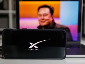 Musk launches Starlink service in Oman