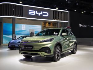 BYD introduces new 'five-minute' EV battery