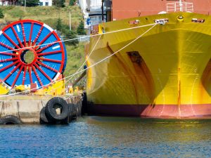 China unveils sea cable cutter
