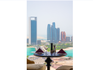 ريكسوس مارينا أبوظبي يكشف عن تجربة الباقة الشاملة كلياً الجديدة