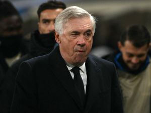أنشيلوتي يقترب من تدريب البرازيل براتب سنوي ضخم