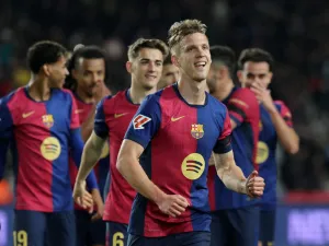 Barcelona Announce Champions League Squad for Dortmund Clash