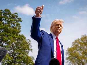 ترمب ينتصر... المحكمة العليا الأميركية تلغي قراراً قضائياً يحظر ترحيل المهاجرين