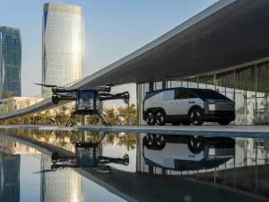 Chinese company develops massive aircraft carrier car