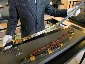 Napoleon's personal sword up for auction at $2M