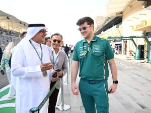 بنك البحرين الوطني يستضيف عملاءه في سباق جائزة البحرين الكبرى لطيران الخليج 2025