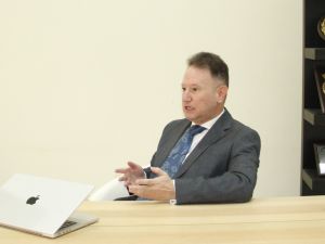 الطبيب Nazmi Baycin يسلط الضوء على تنامي الإقبال على جراحة التجميل في منطقة الخليج