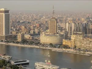 القاهرة