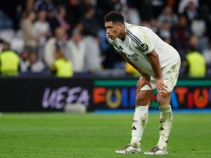ريال مدريد يتلقى خبرًا محزنًا: بيلينغهام يغيب لأشهر بعد الجراحة