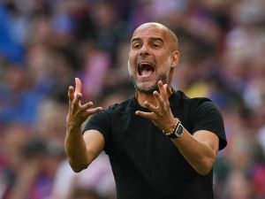 كواليس التوتر بين غوارديولا وحارس كريستال بالاس بعد نهائي كأس الاتحاد