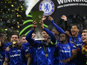 أوروبا 2025: تشيلسي يصنع المجد، وإسبانيا تودّع البطولات