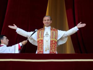 Jude Law (The Young Pope)