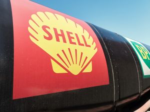 Shell considers potential acquisition of BP
