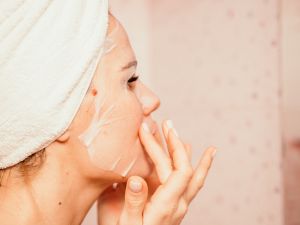 ماسكات تساعد في إنتاج الكولاجين للوجه