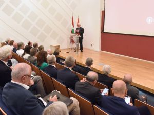 الجامعة الأميركية في بيروت تعلن مشروع تأسيس كلية علوم الحوسبة والبيانات