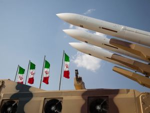إسرائيل تشن هجوما على أهداف عسكرية غربي إيران