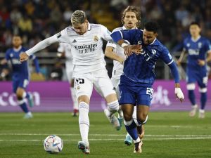 ريال مدريد يواجه الهلال: قمة نارية في كأس العالم للأندية 2025