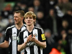 ليفربول يُخطط لضم أنتوني غوردون بـ 100 مليون جنيه إسترليني