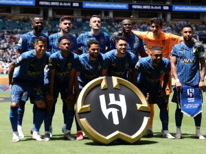 الهلال يواجه سالزبورغ بطموح الانتصار بعد تعادل ريال مدريد