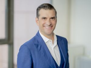 UAE-IX Powered by DE-CIX Introduces 400 Gigabit Ethernet Connectivity, Strengthening Position as the Largest Internet Exchange in the Middle East