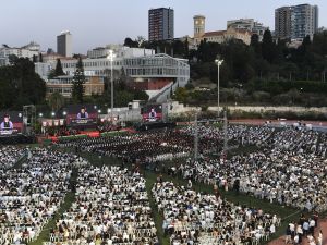 في اليوم الثاني من احتفال تخرجها السادس والخمسين بعد المئة، الجامعة الأميركية في بيروت تخرّج 1396 من الطلاب مع شهادة البكالوريوس