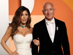 Jeff Bezos & Lauren Sanchez