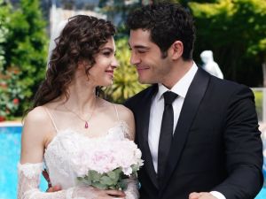 Burak Deniz / Su Burcu Yazgı Coşkun