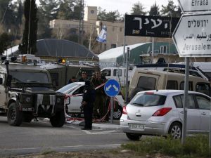 Six Israeli settlers killed in Gush Etzion supermarket shooting 