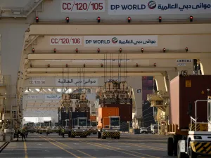 Dubai Ports World signs $800 million deal to develop Syrian ports