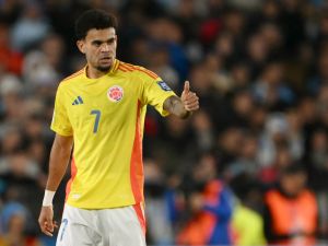 بايرن ميونخ يُضيف هدف برشلونة الهجومي لويس دياز إلى قائمته الصيفية