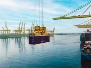 $1 Billion Financed: DP World Reshapes the Global Trade Finance Map 