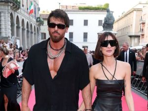 Can Yaman & Sara Bluma