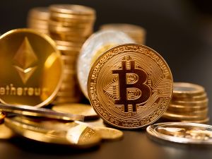 أسعار العملات المشفرة مقابل الدولار اليوم الإثنين 14 يوليو 2025