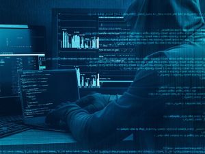 قراصنة يهددون بنشر رسائل بريد لمساعدي ترامب وأميركا تتهم إيران