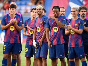 برشلونة يودع نجمًا دفاعيًا: هيكتور فورت يغادر بعد مباراة مايوركا