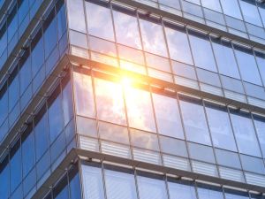 Emirates Glass and ClearVue Sign Deal to Manufacture Solar Glazing Solutions in the UAE and GCC
