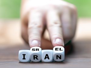 أستراليا تطرد السفير الإيراني 