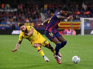 انضباط صارم في برشلونة.. فليك يفرض عقوبة على راشفورد