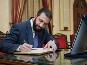 الرئيس السوري أحمد الشرع