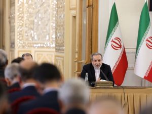 “You Can’t Be President of Peace and War at the Same Time”: Iran’s FM rebuking Trump