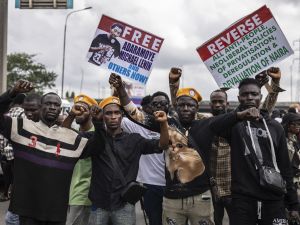 Nigerian security forces clash with protesters demanding release of separatist leader
