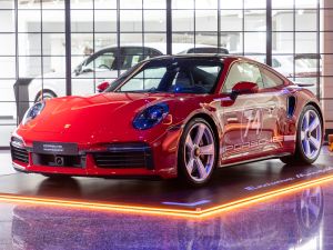 An Evening of Fine Dining and Exclusivity: Porsche Centre Kuwait Hosts Porsche Exclusive Manufaktur Event at its Porsche Museum