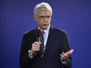 فينغر: ريال مدريد كان متوازنًا..وبرشلونة افتقد شخصية الكبار