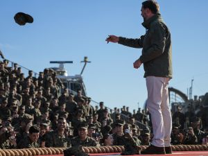 Pentagon turns to Trump’s secret benefactor to fund military salaries