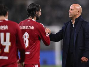 لعنة الإصابات تضرب ليفربول قبل قمة كأس الرابطة