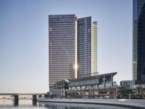 فندق فورسيزونز أبوظبي في جزيرة الماريه يحصد مفتاح ميشلان المرموق ضمن دليل ميشلان 2025 