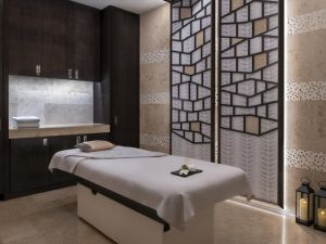 الريتز-كارلتون سبا، الدوحة يستضيف خبيرة العناية بالبشرة الشهيرة، سو-مان، لتجربة عافية حصرية