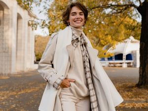 أفكار بسيطة لتنسيق ملابس الخريف