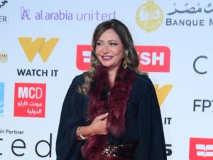 إطلالات النجوم على السجادة الحمراء لعرض فيلم "بنات الباشا" 